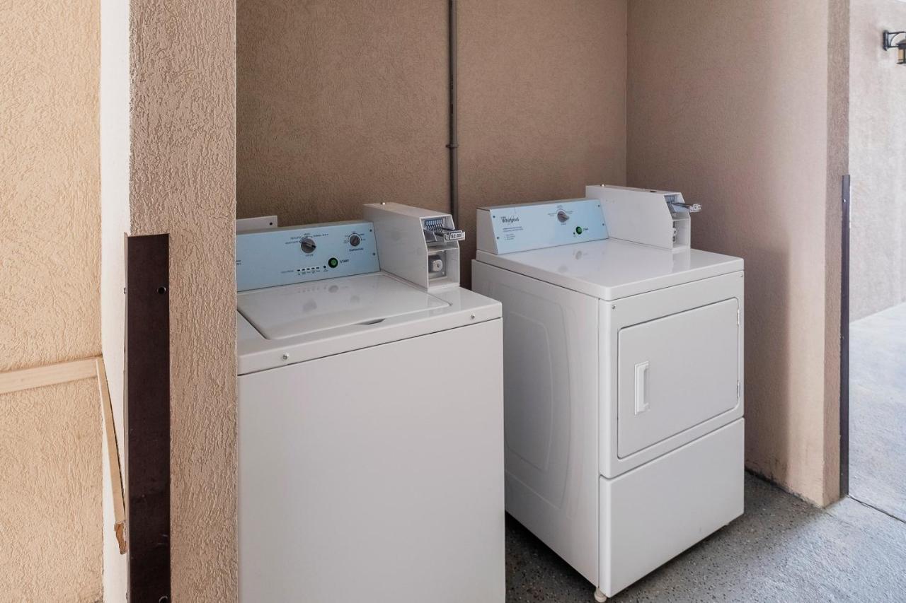 Red Roof Inn & Suites Ρώμη Εξωτερικό φωτογραφία