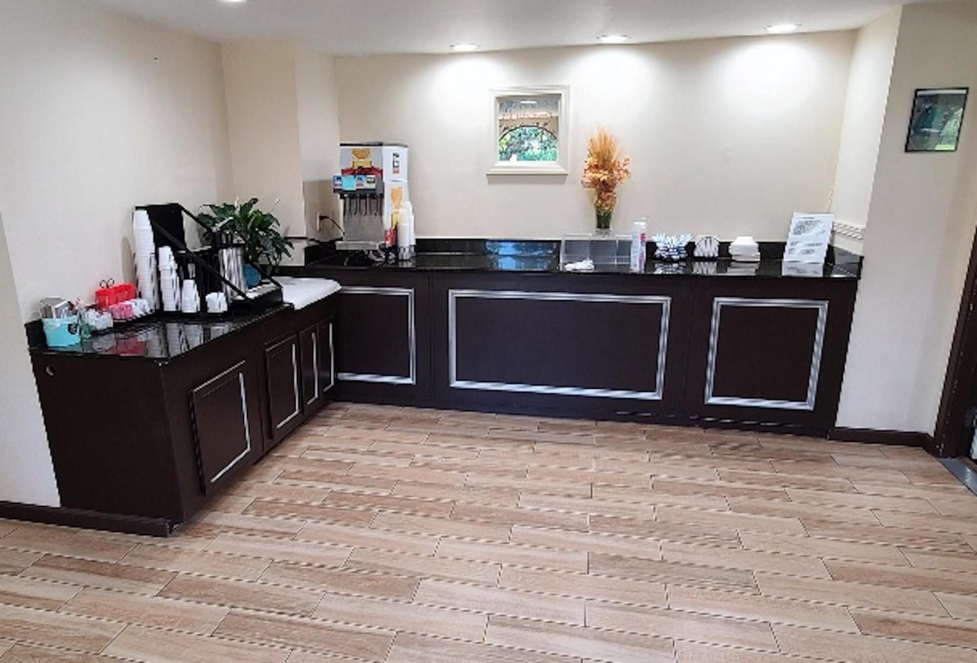 Red Roof Inn & Suites Ρώμη Εξωτερικό φωτογραφία
