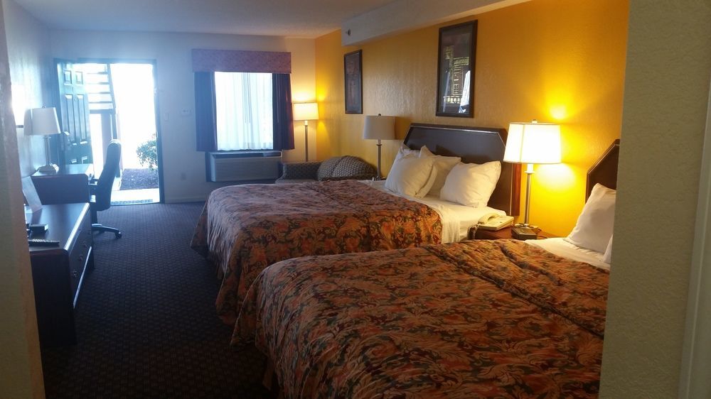 Red Roof Inn & Suites Ρώμη Εξωτερικό φωτογραφία