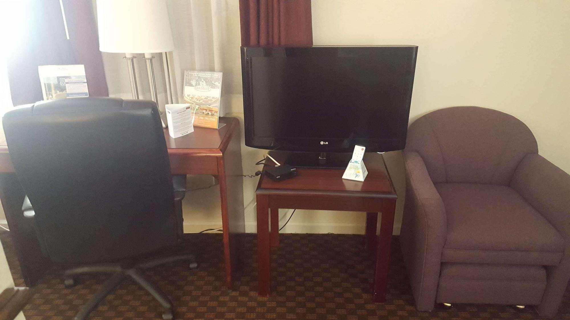 Red Roof Inn & Suites Ρώμη Εξωτερικό φωτογραφία